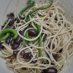 A picture of Black Bean Spaghetti bowl.