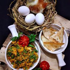 A picture of Andaa Daal Ghotala.