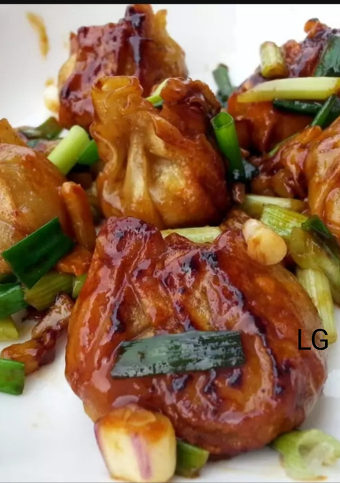 A picture of Stir Fry Dumpling Appetizer.