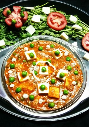 A picture of Punjabi Mutter Paneer Masala.