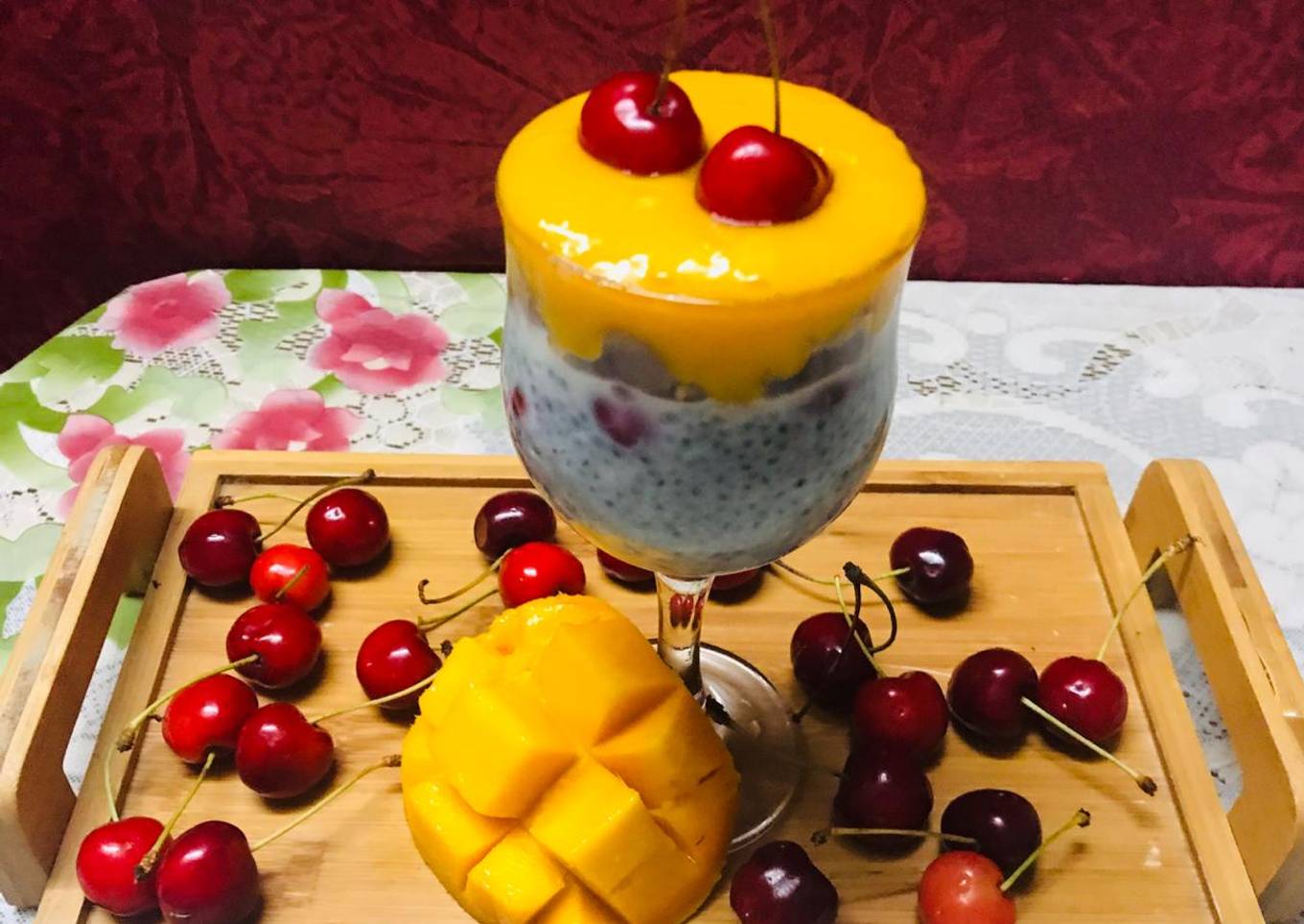 Mango cherry chia pudding