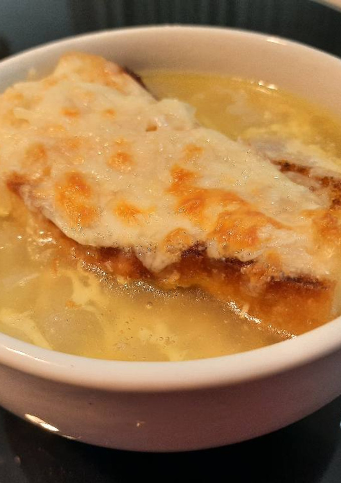 Una foto de Sopa de cebolla