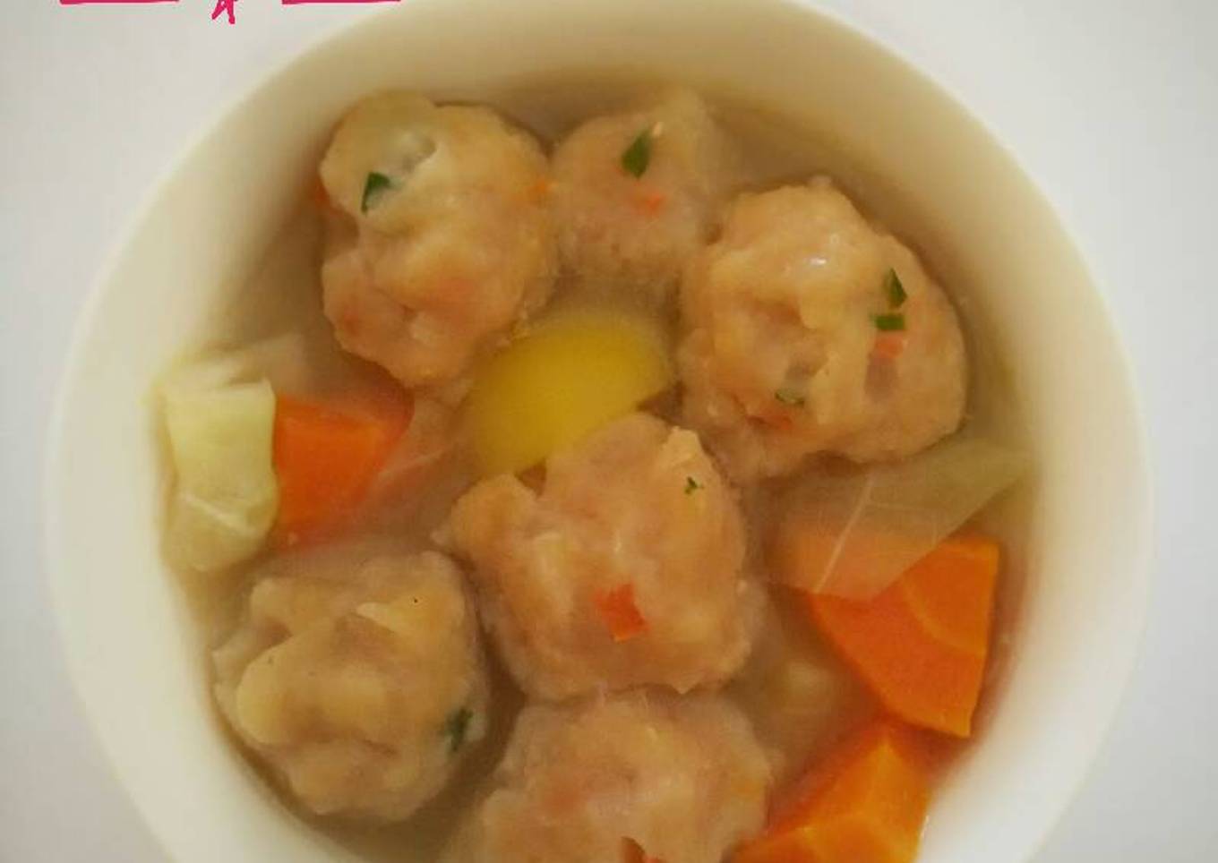 Sop sayur baso ayam dan baso goreng, mudah asal nyemplung😂😂