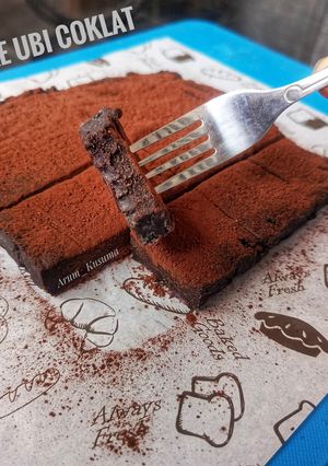 Foto resep Cake Ubi Coklat (Sweet Potato Nama Chocolate)