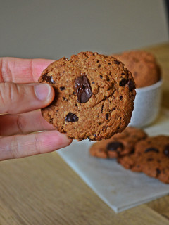 Una foto de Galletas de chocolate y café