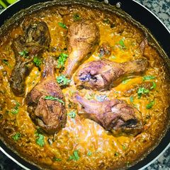 A picture of Creamy and spicy baked chicken legs🤤🤤🤤.
