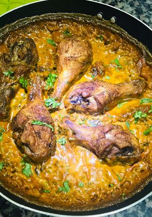 A picture of Creamy and spicy baked chicken legs🤤🤤🤤.