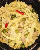 Cà dại kho với măng chua và thịt ba chỉ của người Mường