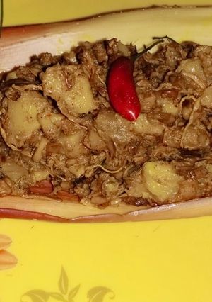 মোচার ঘন্ট(Mochaar ghonto recipe in bengali) রেসিপির প্রধান ছবি