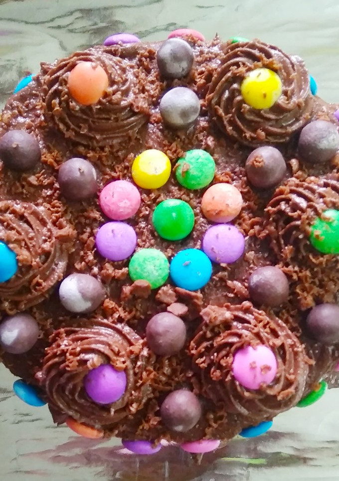 சாக்லேட் கேக் (Chocolate cake recipe in tamil) செய்முறை முக்கிய புகைப்படம்