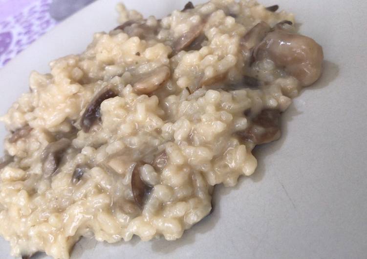Risotto de setas con Gorgonzola y parmesano
