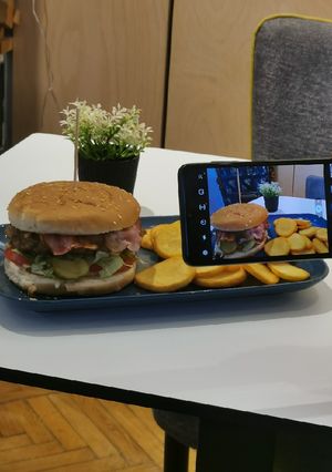 O poză a rețetei Hamburger cu porc și mozarella ❤️.