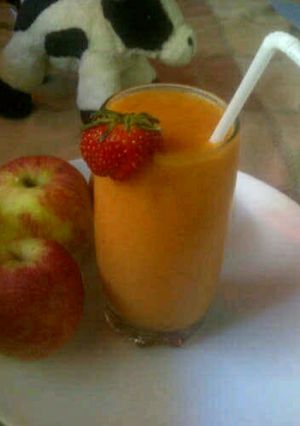 Foto resep smoothies mango and strawberry for diet 