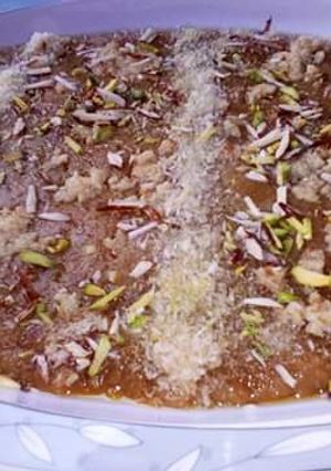 A picture of Halwa Chany ke Dal ka.