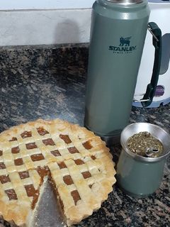 Una foto de Pastafrola de dulce de leche sin manteca