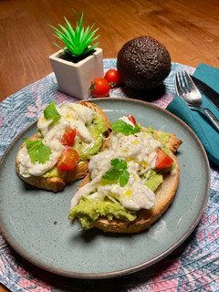A picture of 🍅🥑Avocado Toast & Burrata🥑🍅.