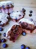 Muffin al cioccolato e mirtilli