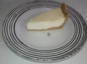 Una foto de Pay de queso frío