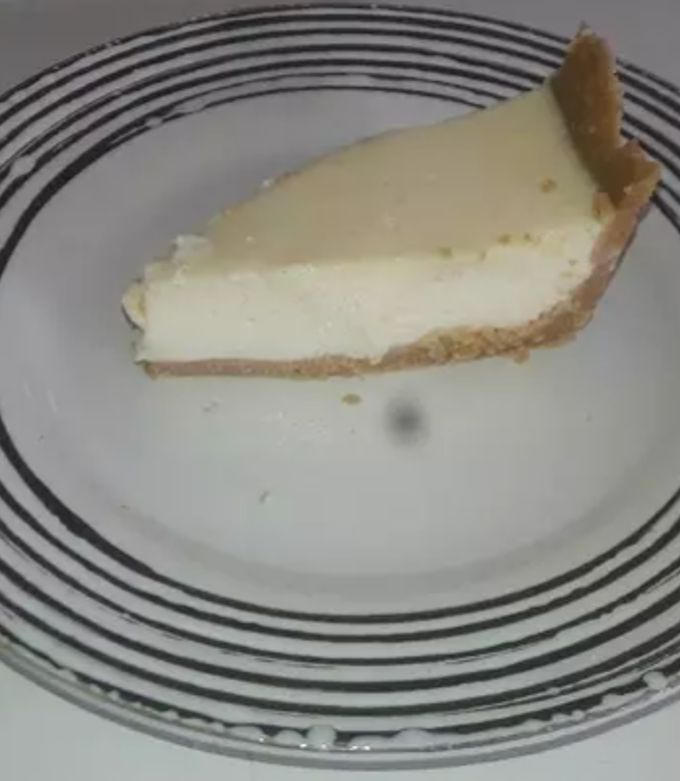 Una foto de Pay de queso frío