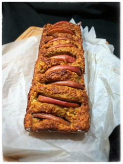 Una foto de Budín de avena en hojuelas y manzanas ! Sin gluten, sin azúcar, sin leche !!!