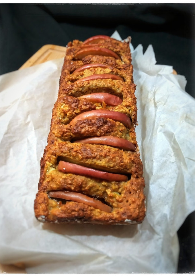 Una foto de Budín de avena en hojuelas y manzanas ! Sin gluten, sin azúcar, sin leche !!!
