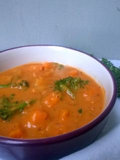 A picture of Chunky Potato Brocolli Soup.