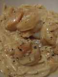 Pasta with Creamy Garlic Butter Alfredo Sauce and Shrimp