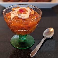 A picture of Khubani ka Meetha.