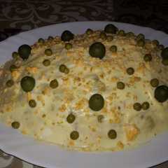 Una foto de Ensaladilla rusa 😋