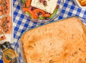Une photo de Moussaka 🇬🇷 (recette Grecque authentique) avec aubergines