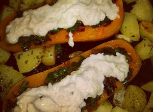 Una foto de Calabaza rellena de vegetales con bechamel
