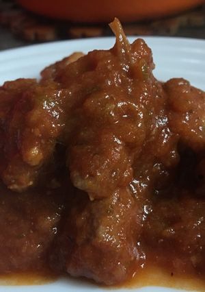 Una foto de Carne con tomate
