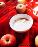 Smoothie bowl Chuối- táo mix yến mạch- sữa - chia ngâm)