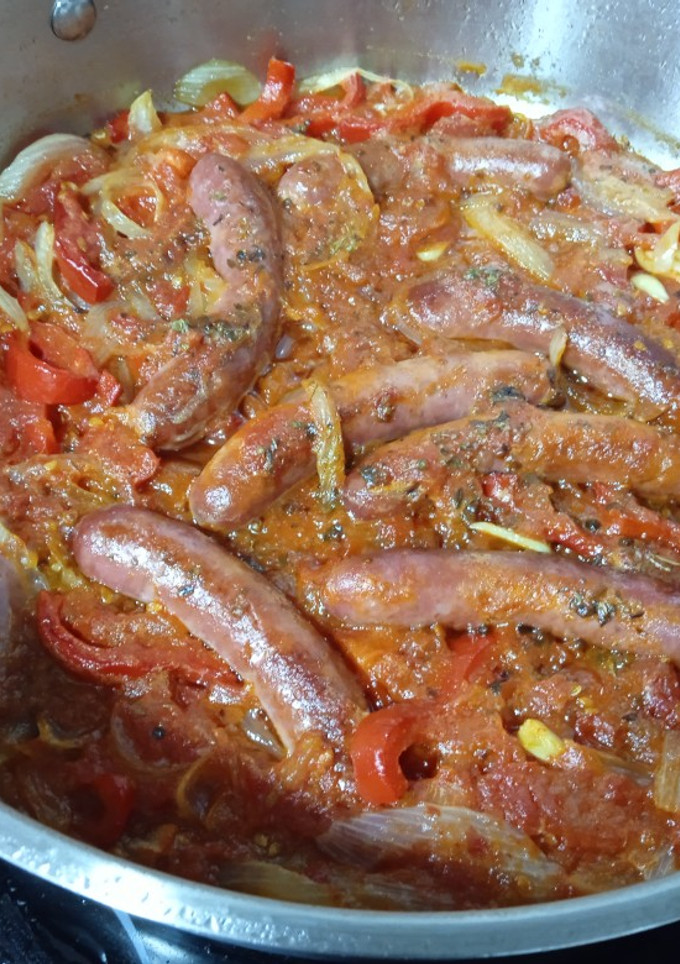 Una foto de Longanizas con tomate