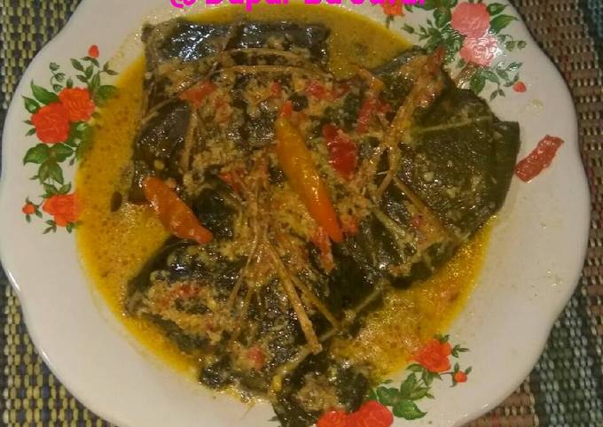 Resep Buntil Daun Talas Oleh Dapur Hoki - Cookpad