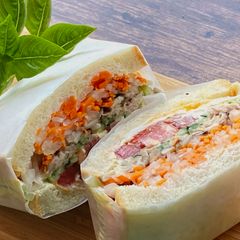 A picture of Shiitake Mushroom and Vegetable Sandwich.