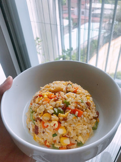 Hình của món Cơm chiên dương châu.