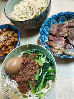 肉燥乾拌麵 的食譜成品照片