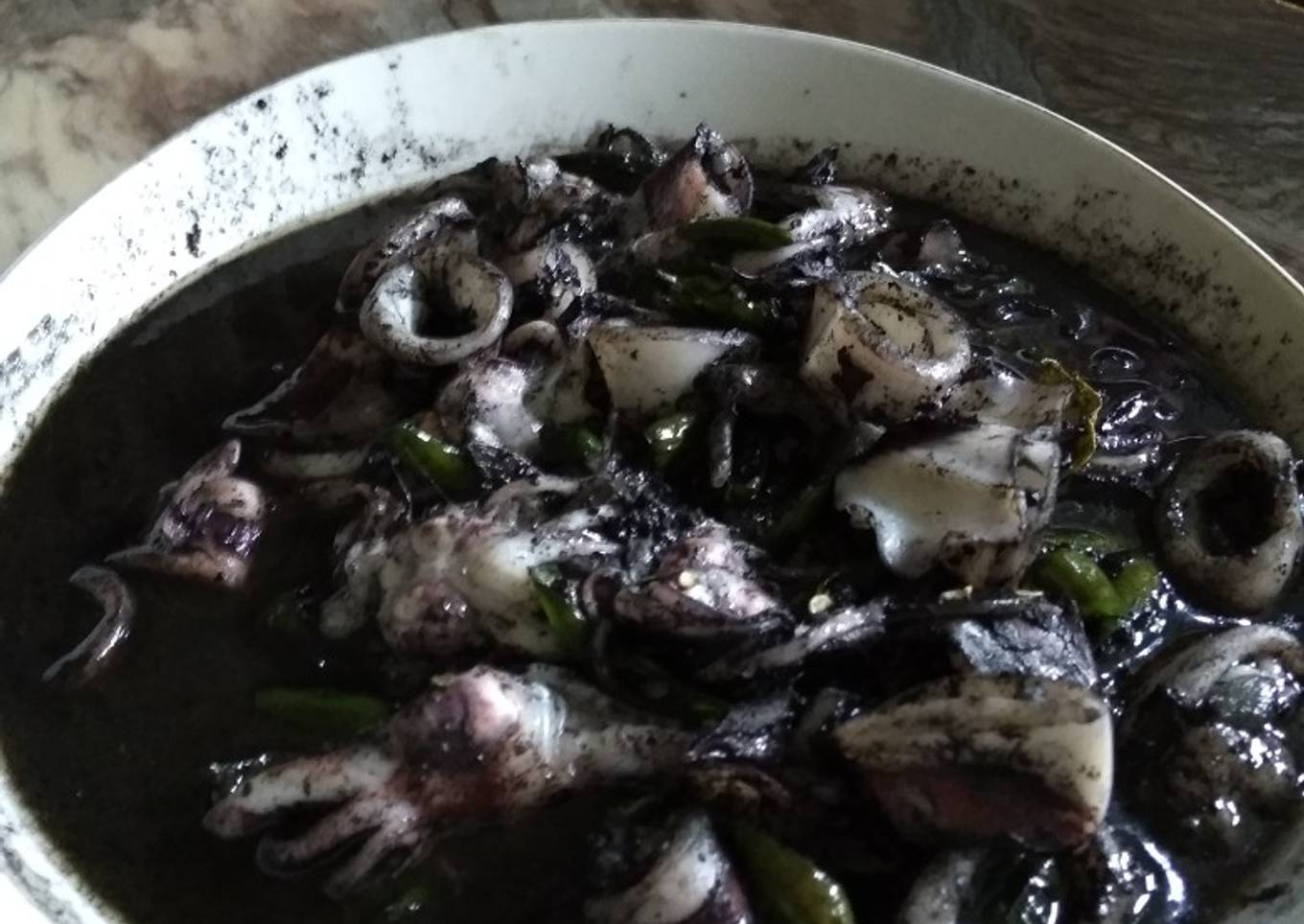 Sotong hitam rebus