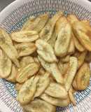 Tajaditas de guineo verde