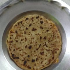 A picture of Onion paratha.