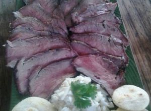 Una foto de Carpaccio de punta trasera o picanha