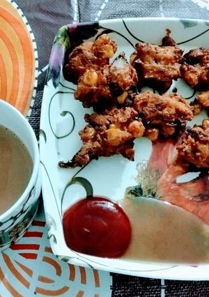 भुट्टे के पकौड़े (bhutte ke pakode recipe in Hindi) रेसिपी मुख्य फोटो