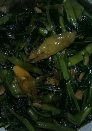 Foto resep Tumis kangkung sederhana