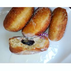 A picture of Oreo stuffed donuts.