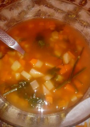 Burgonyás zöldséges tarhonya leves! recept fotója