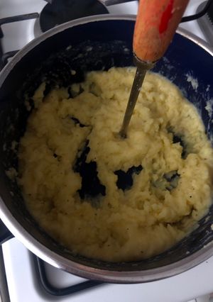 Una foto de Puré de papas 🥔😋