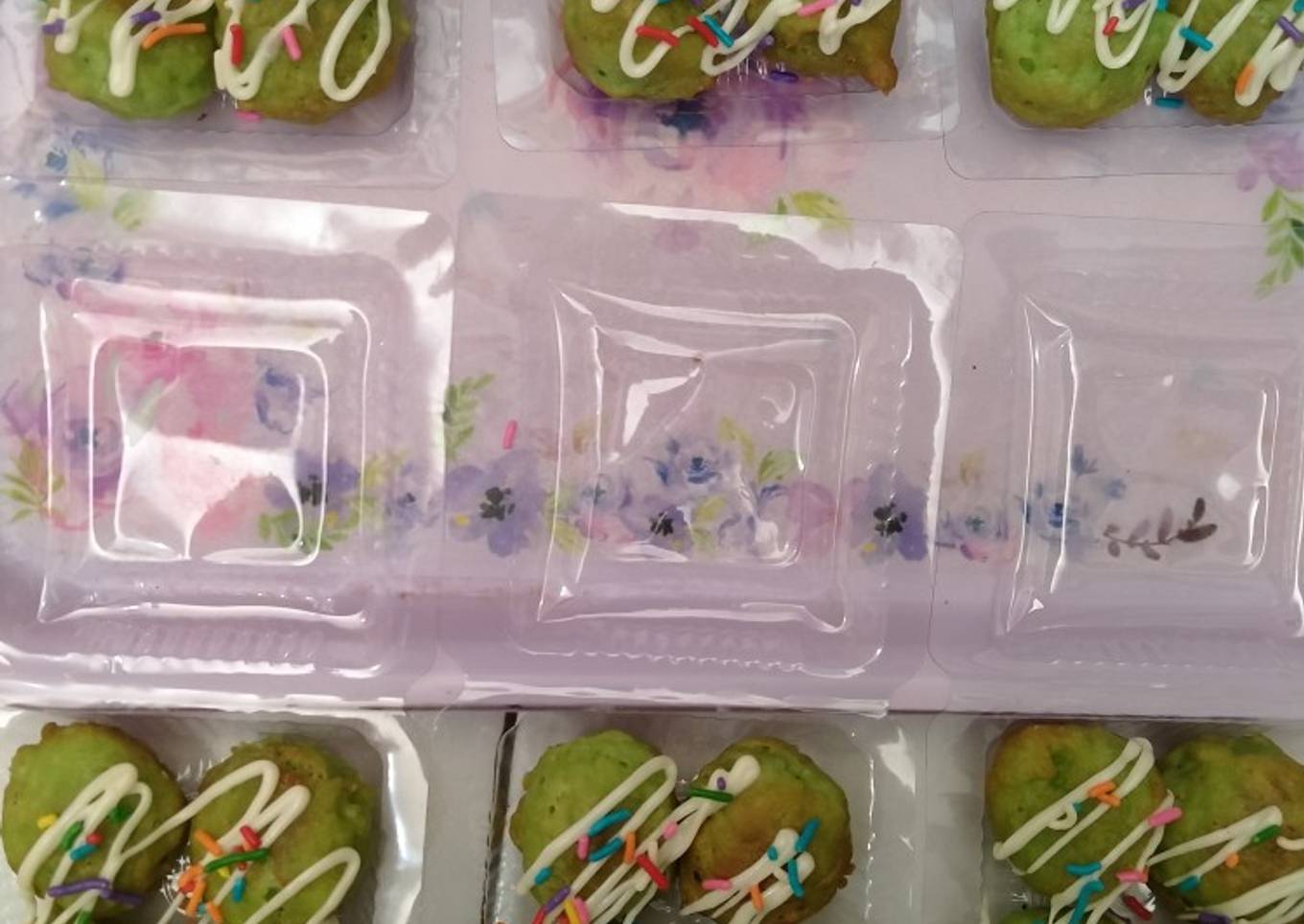 Kue Bohong Pandan (ide jualan) cuma diaduk & digoreng
