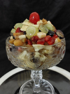 ફ્રુટ્સ મસ્તી (Fruits Masti Recipe In Gujarati) રેસીપી મુખ્ય ફોટો