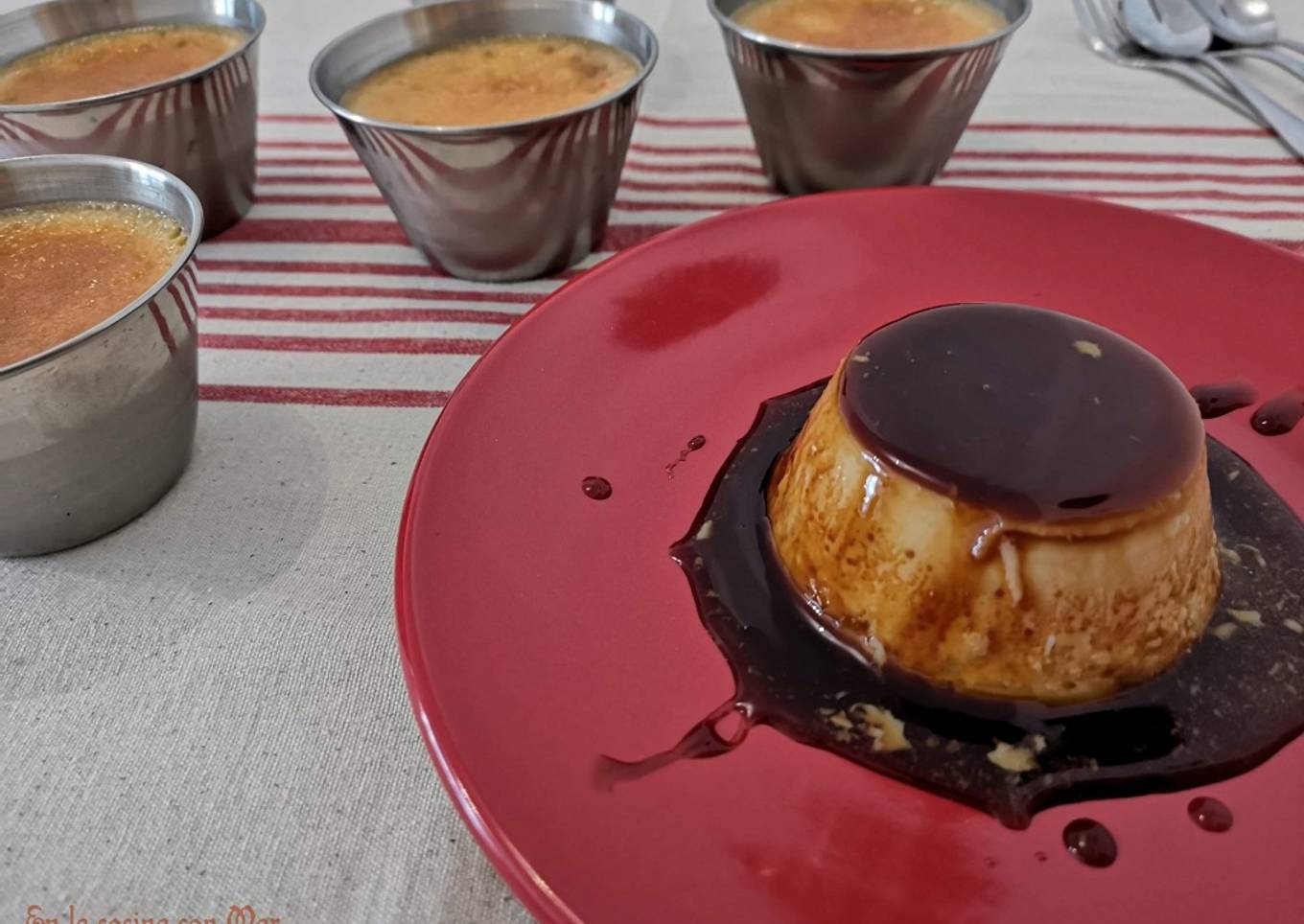 Flan de leche condensada